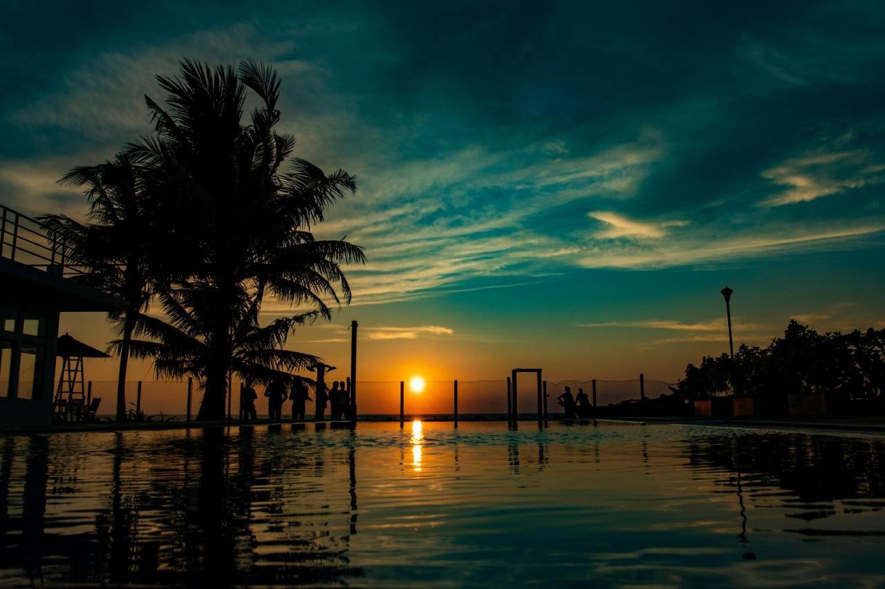 Manara Beach Resort Beruwala Exterior photo